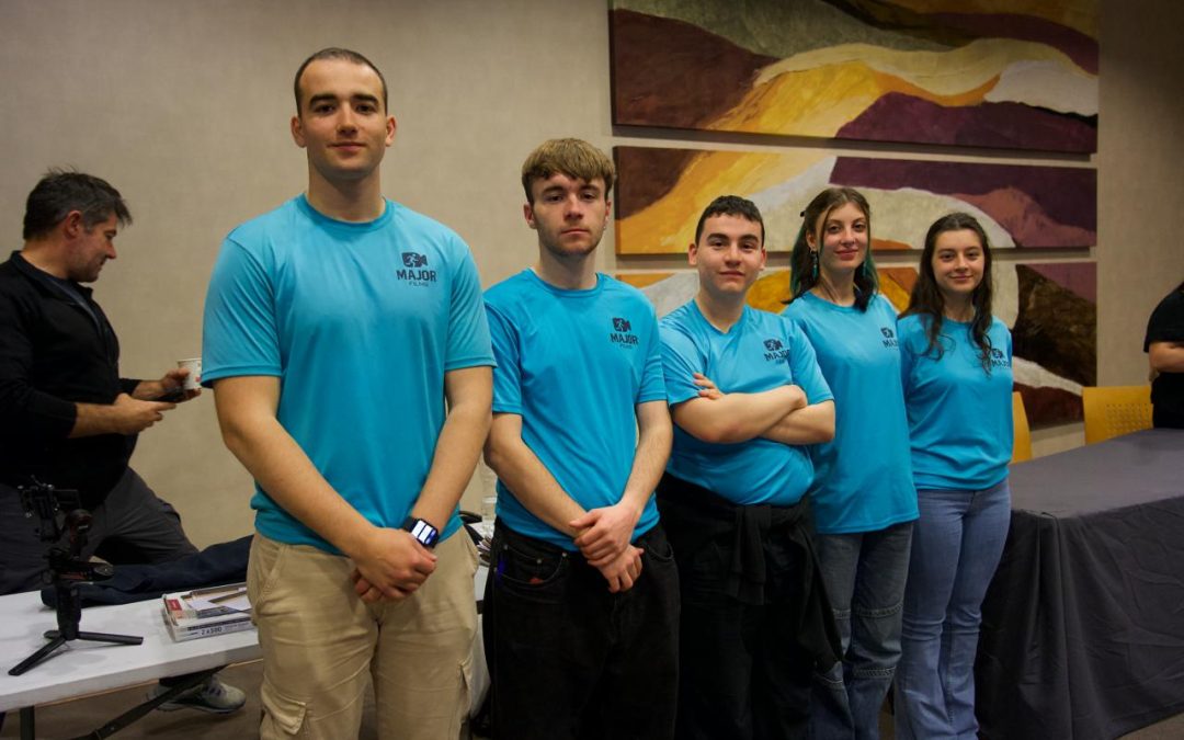 L’alumnat de l’ECCIT es prepara per anar als Estats Units